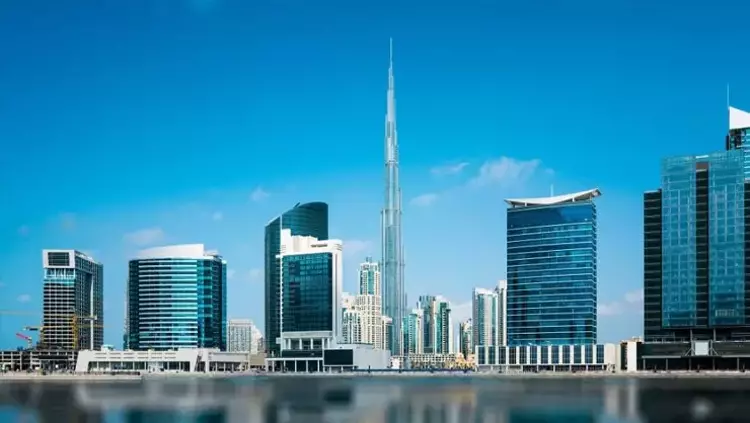 Dubai world firsts: gold street, Jebel Ali island, flying taxi 2026 – Woven Investment